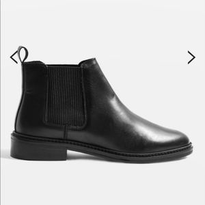 Women's 7.5 Chelsea Ankle Boot